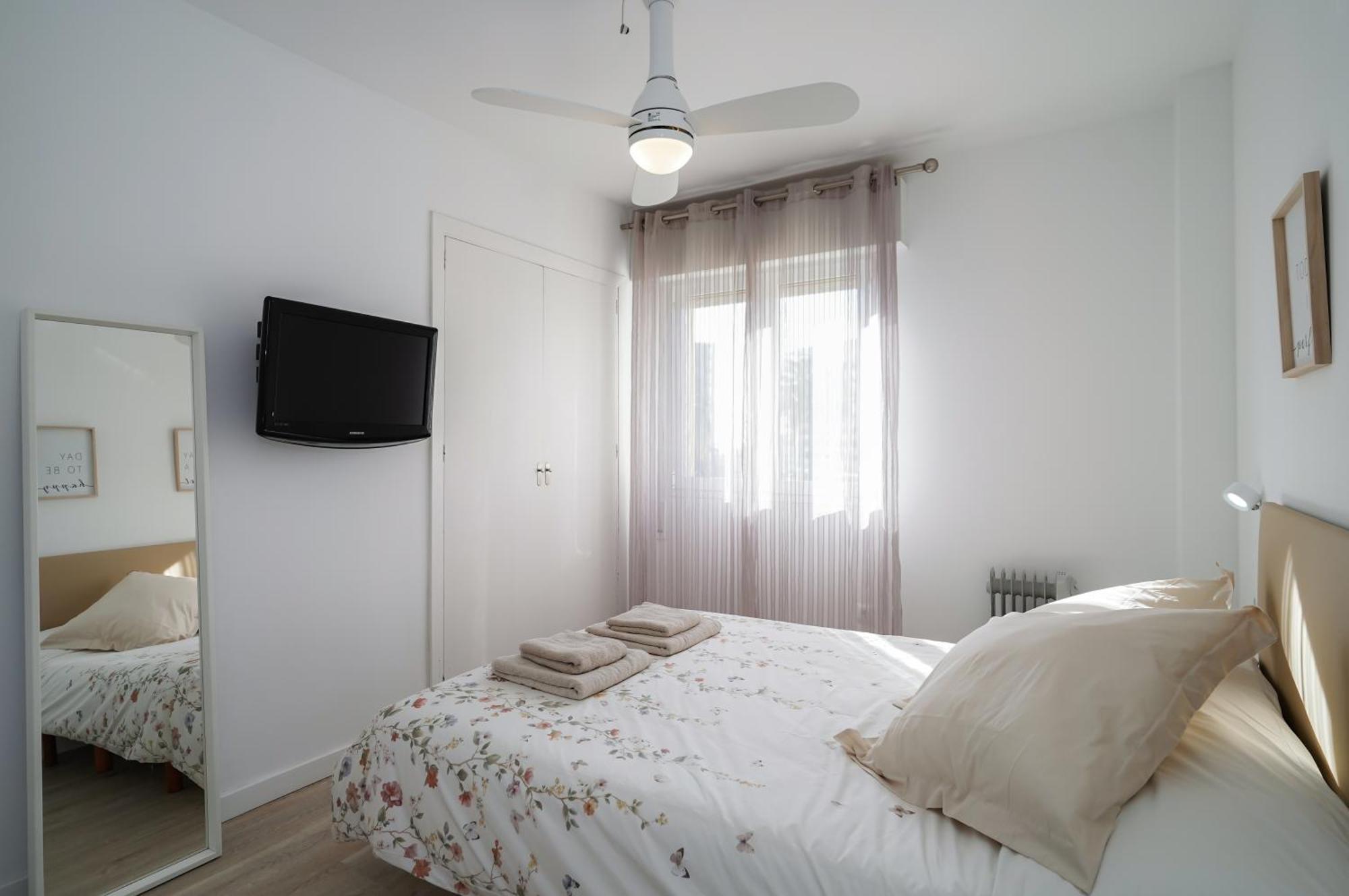 Nomad Malaga - Chic Apartament Center Torremolinos Exteriör bild