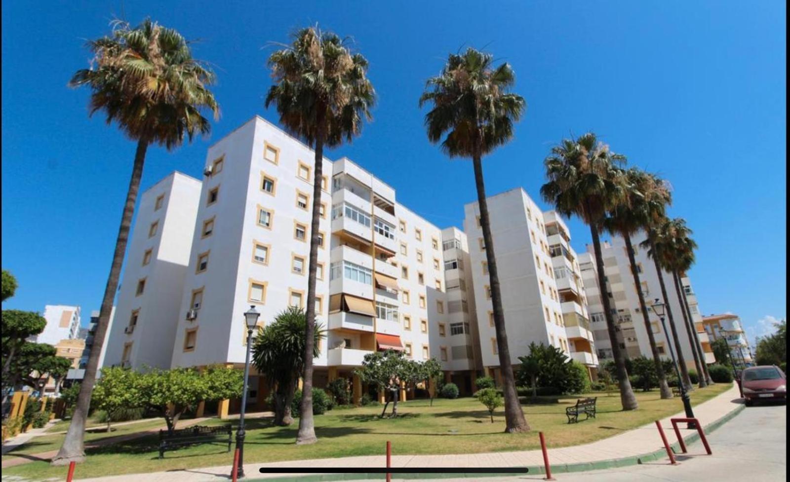 Nomad Malaga - Chic Apartament Center Torremolinos Exteriör bild